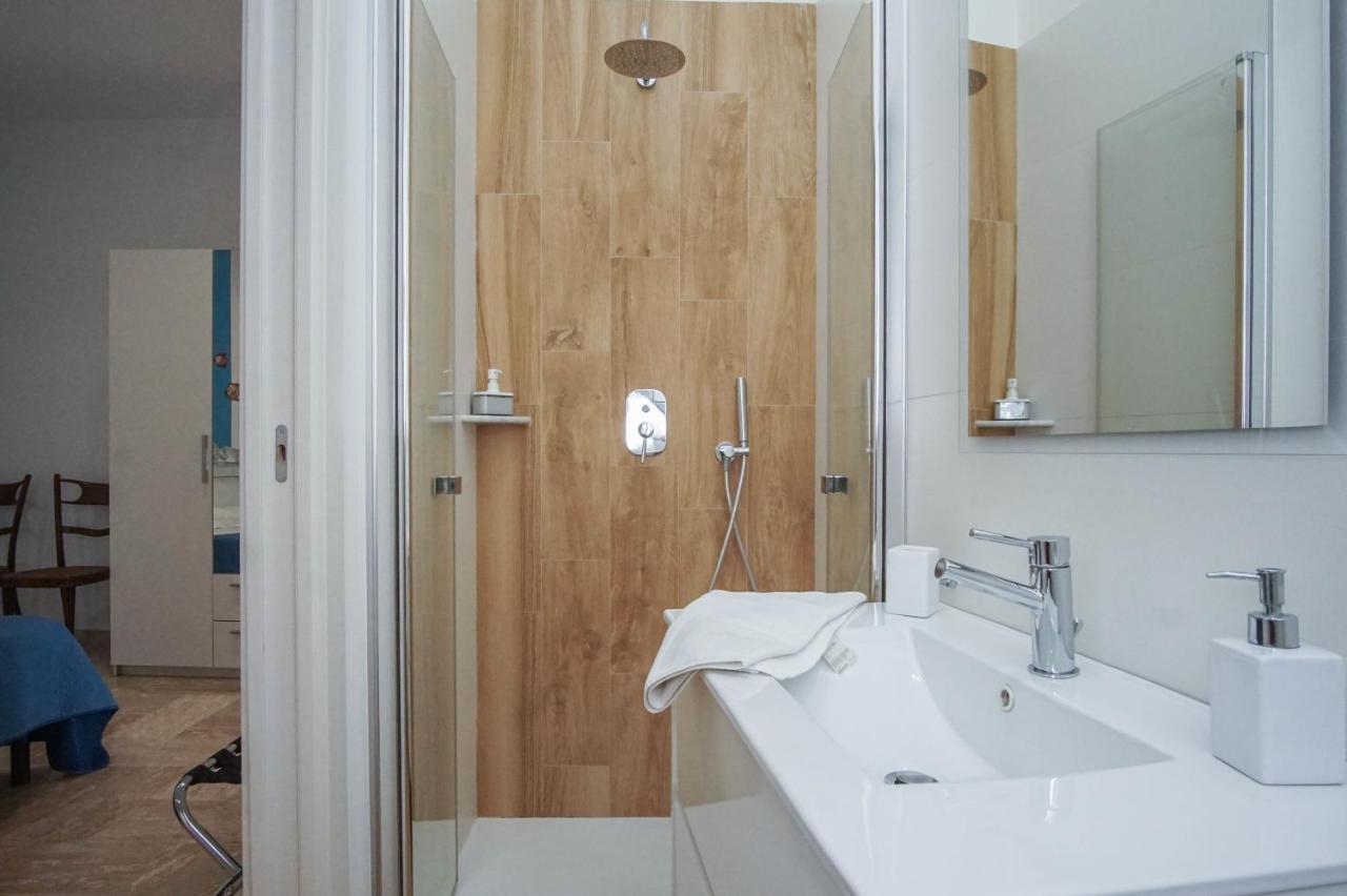 B&B Le Terrazze Mola di Bari Ngoại thất bức ảnh