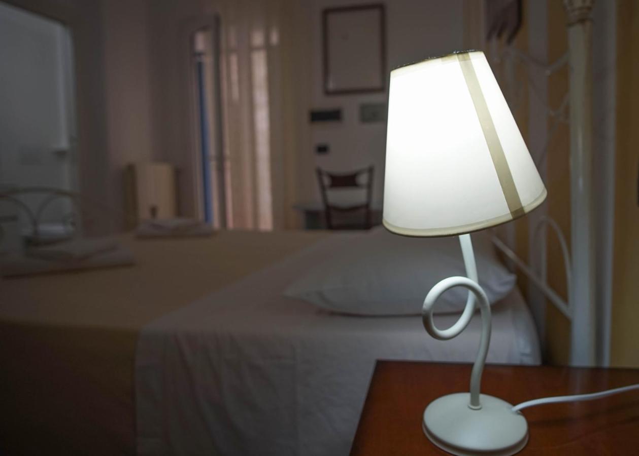 B&B Le Terrazze Mola di Bari Ngoại thất bức ảnh